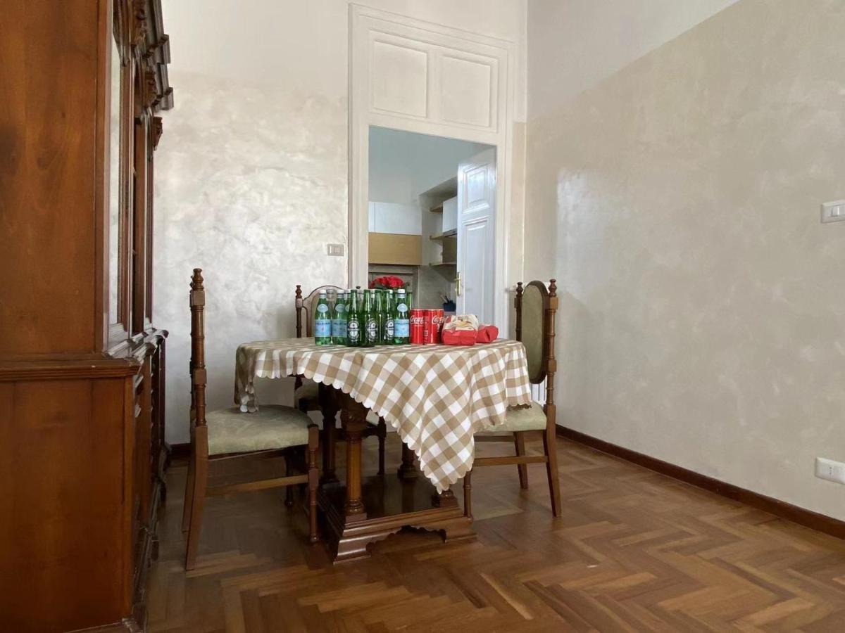 Cavour 44616 Apartment โรม ภายนอก รูปภาพ