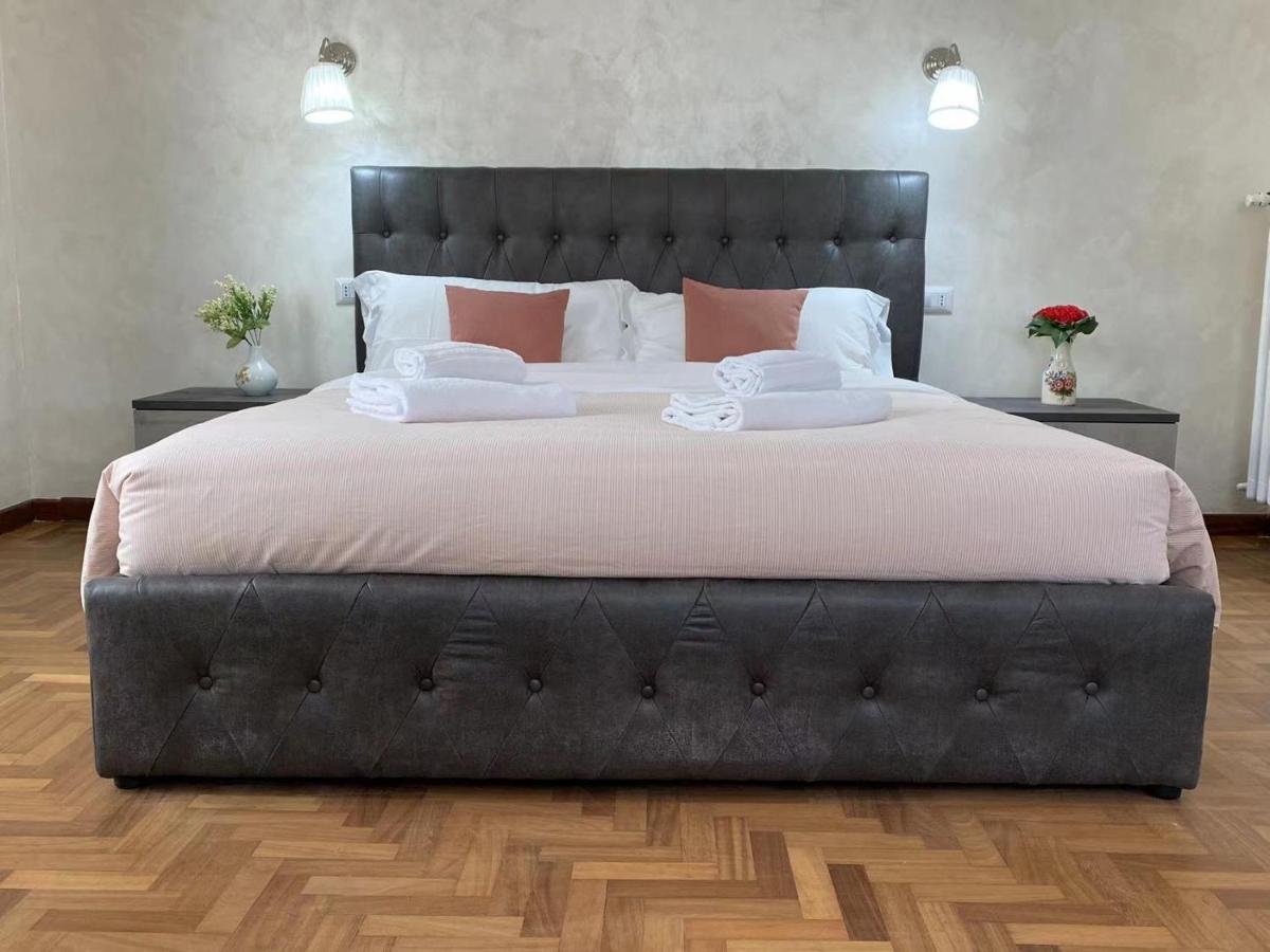 Cavour 44616 Apartment โรม ภายนอก รูปภาพ