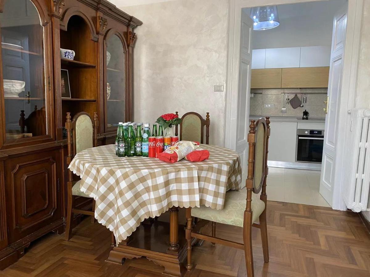 Cavour 44616 Apartment โรม ภายนอก รูปภาพ